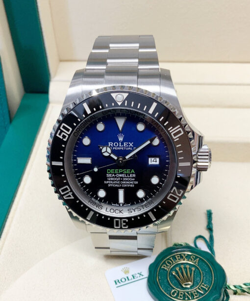 Rolex Deepsea Sea Dweller 126660 D Blue 44mm 2.jpg